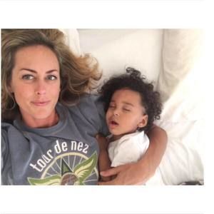 Meet your Posher, Lorie